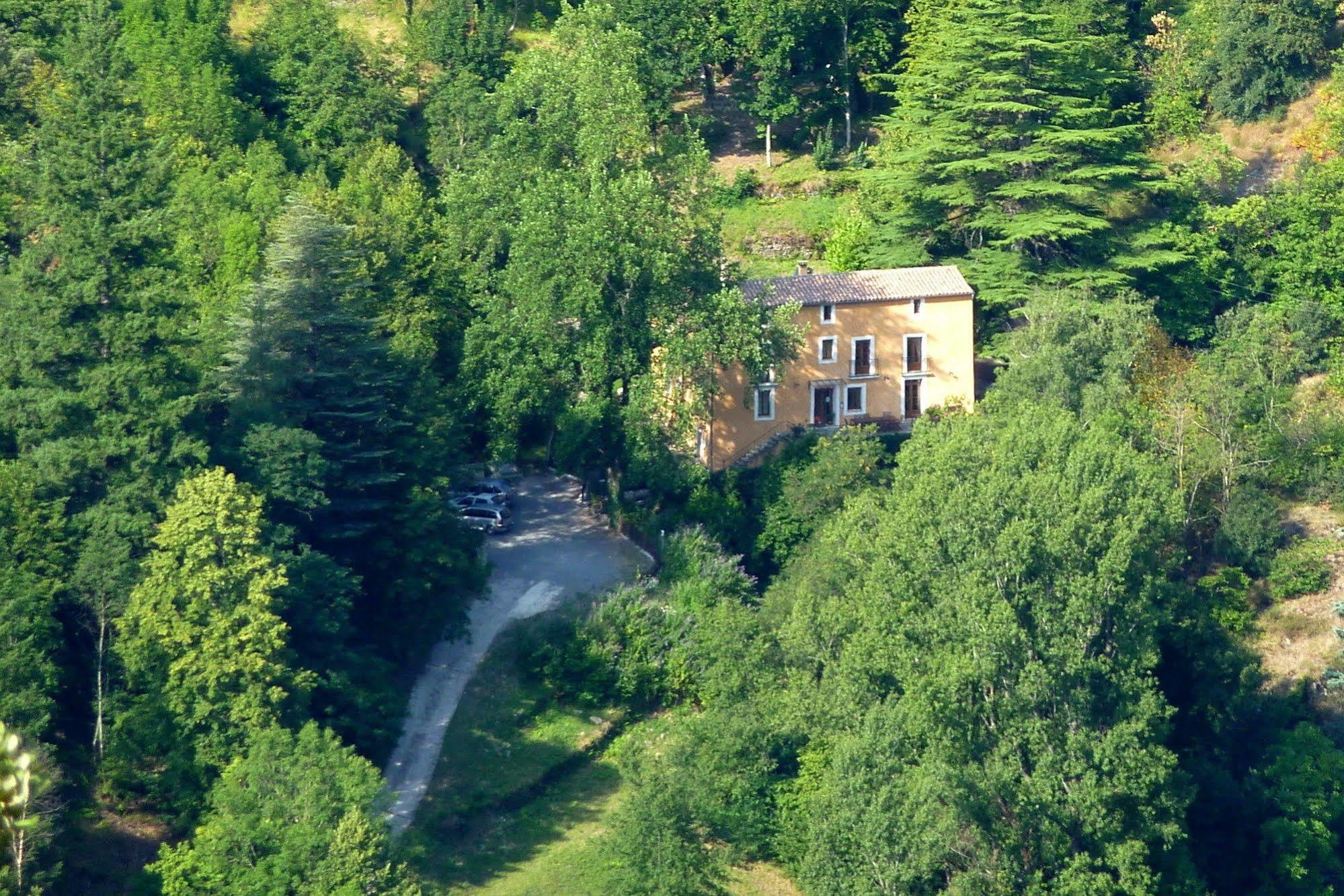 Mas Du Cougnet Hotel Valleraugue Bagian luar foto